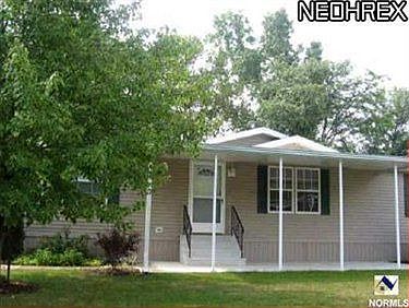 1st image of 19 Orchard Grv