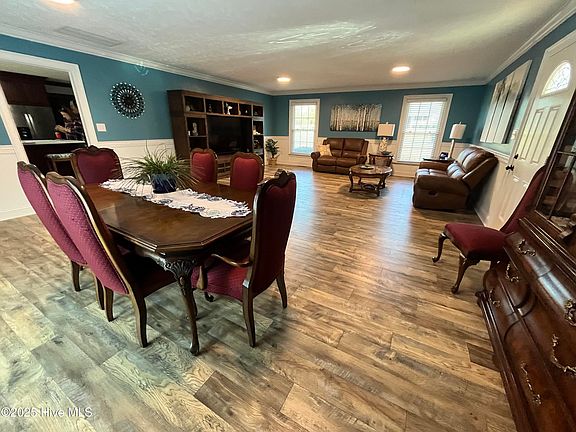 5th image of 842 Love Mill Road