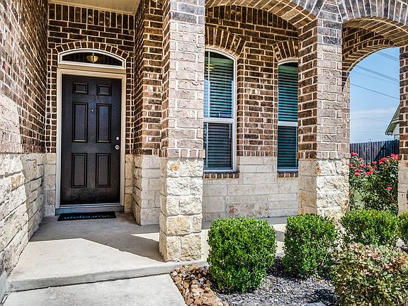 2nd image of 9127 Quihi Way