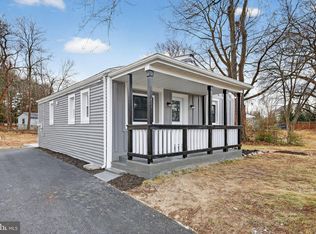 917 Reece Rd, Severn, MD 21144