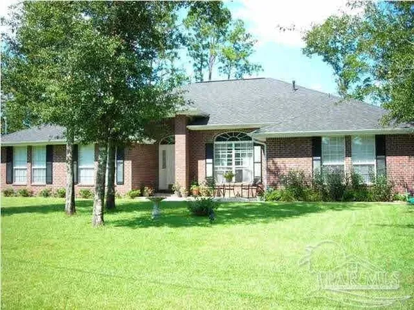 4161 Price Pl, Milton, FL 32583