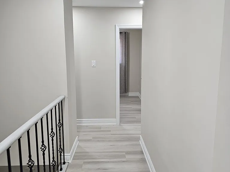 61 Deerfield Cres — Photo 11
