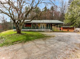 2723 Grape Creek Rd, Murphy, NC 28906