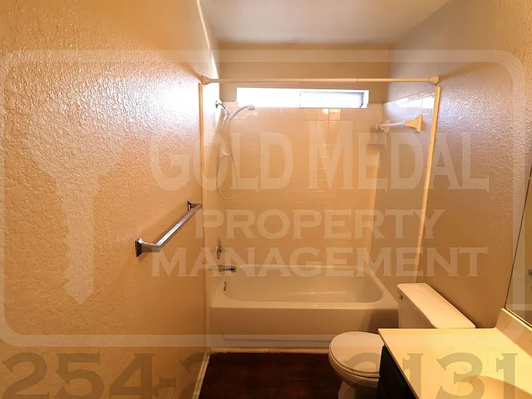 2806 Cantabrian Dr — Photo 8
