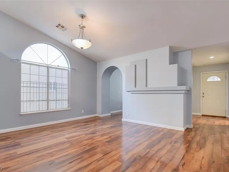 8316 Vantare Ct — Photo 5