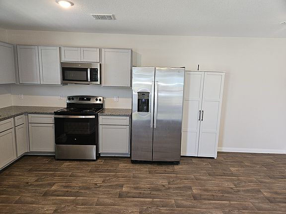 5th image of 16726 N Marie Village Dr