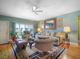 1160 103rd St APT 6, Bay Harbor Islands, FL 33154