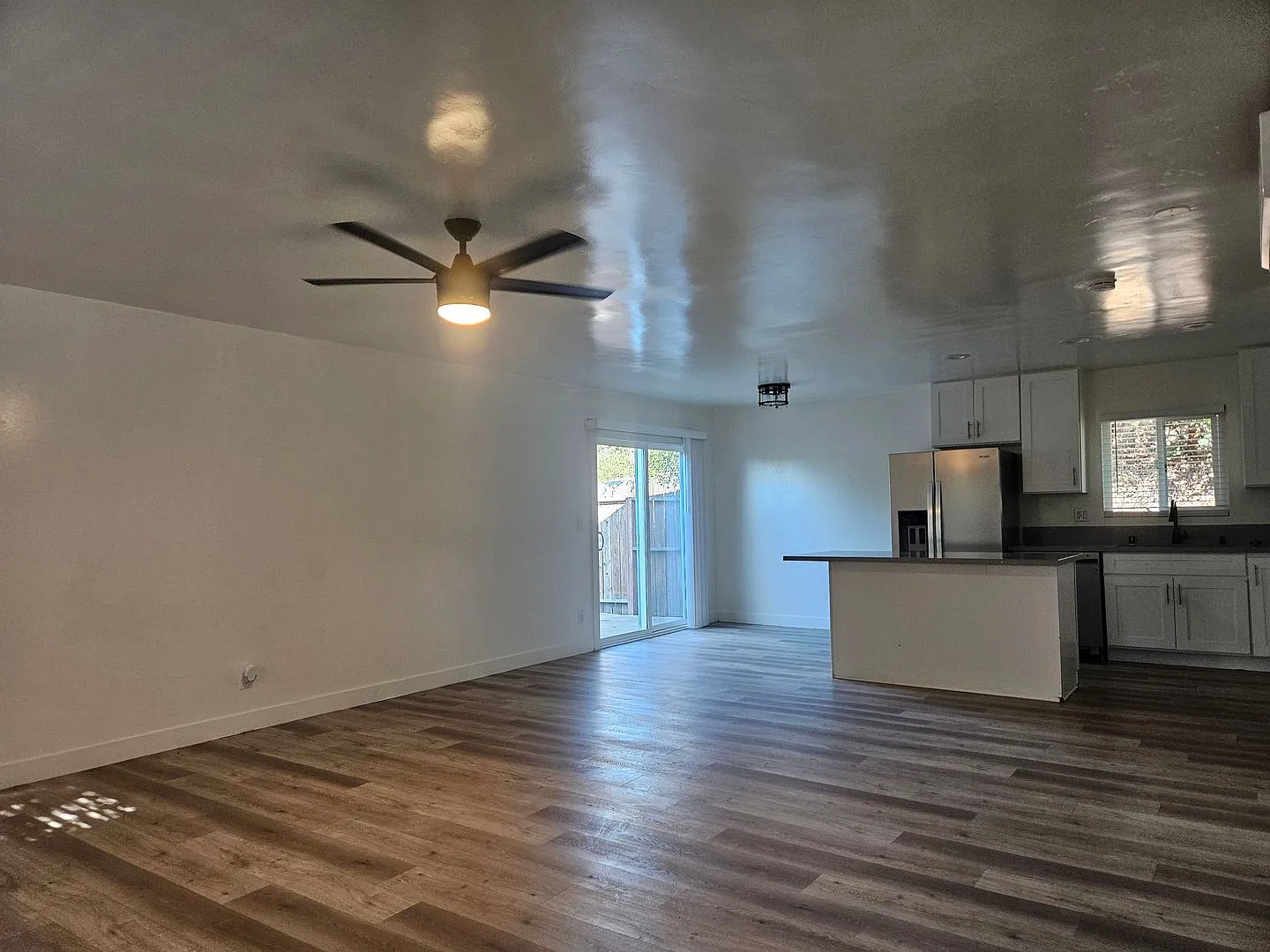 Meadow Lake Apartments — Photo 3