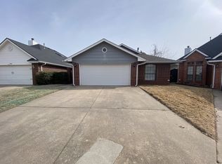 3770 Apex Ct, Norman, OK 73072