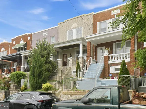 813 Delafield Pl NW, Washington, DC 20011