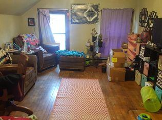 44 Bluff St #A, Dubuque, IA 52001