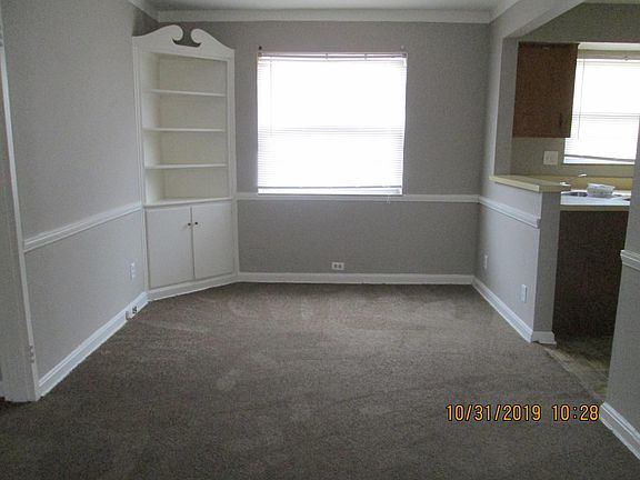 2nd image of 270 Mayfair Blvd APT C