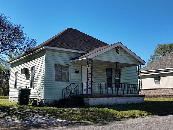 2nd image of 731 7th St