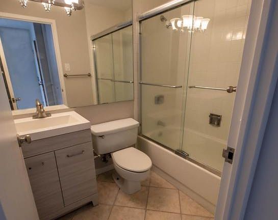 4th image of 211 E Ohio St APT 1902