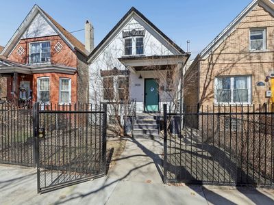 3436 W Beach Ave, Chicago, IL, 60651