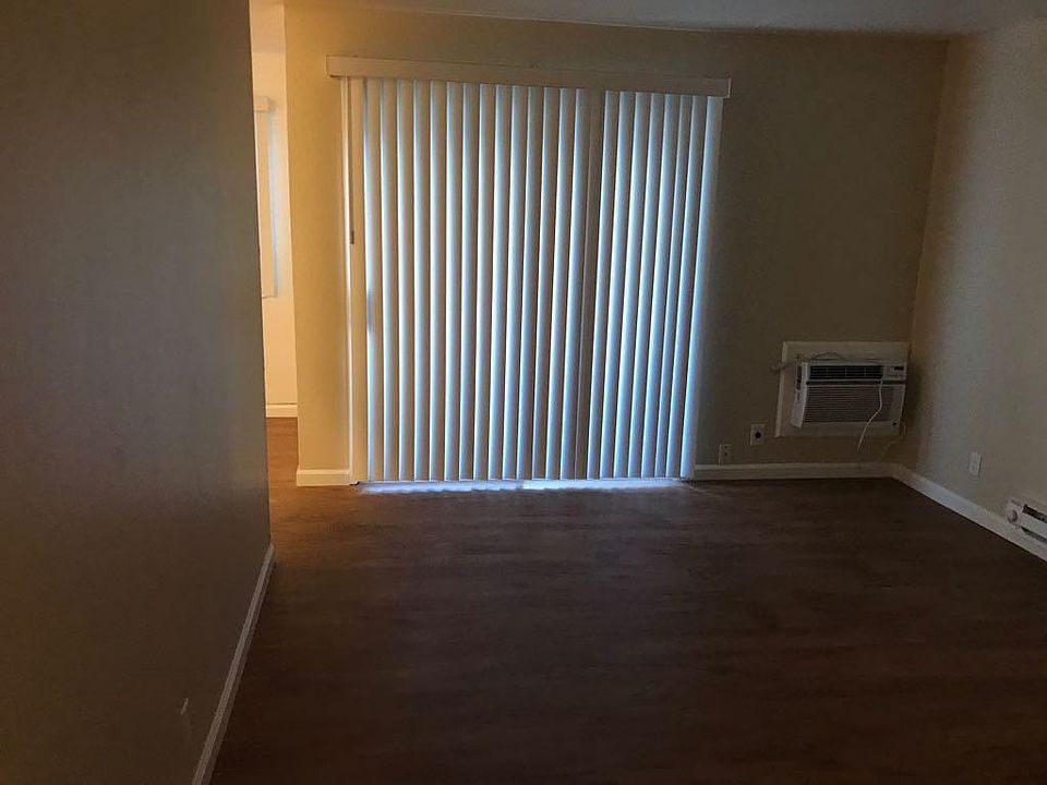 1st image of 407 Acalanes Dr APT 2