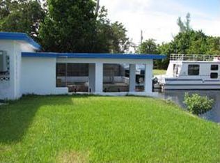1660 Hellenga Dr, Big Pine Key, FL 33043