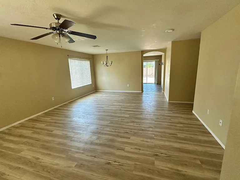 7063 W Palmaire Ave — Photo 6