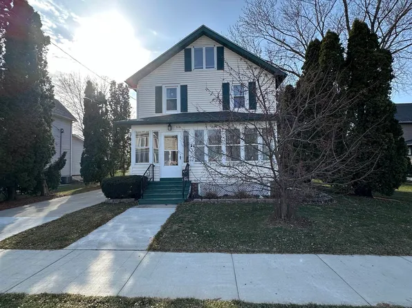 510 West St, Beaver Dam, WI 53916
