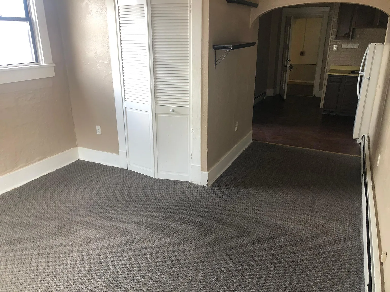 1 bed, 200 sqft, $900 — Photo 2