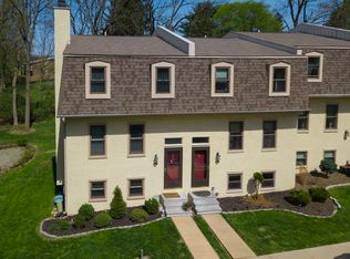 123 Spring Ln, West Chester, PA 19382