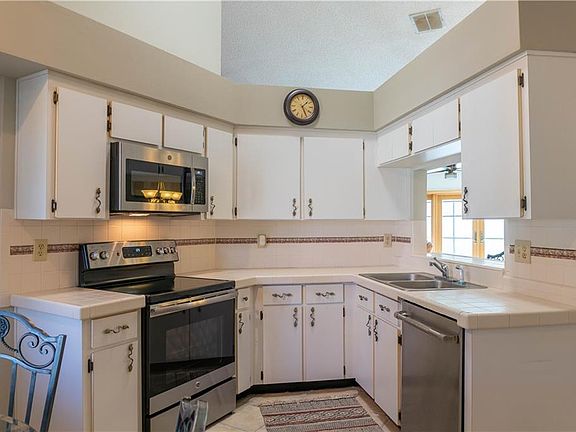4th image of 11920 Snapdragon Rd