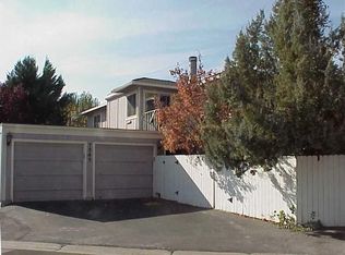 7545 Young Cir, Reno, NV 89511
