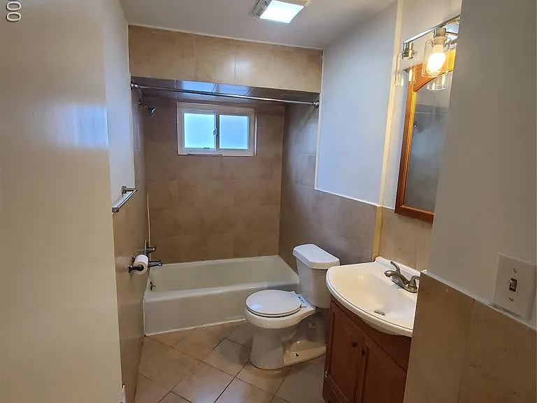 5637 Merrick St — Photo 9
