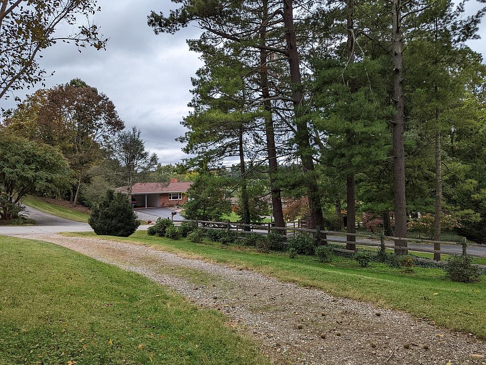 Private driveway