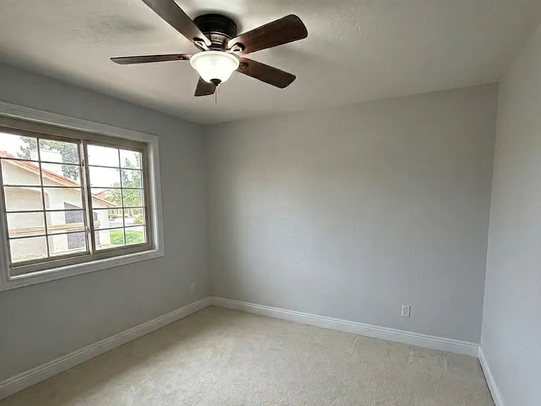 Bedroom 3 with jack and jill bath