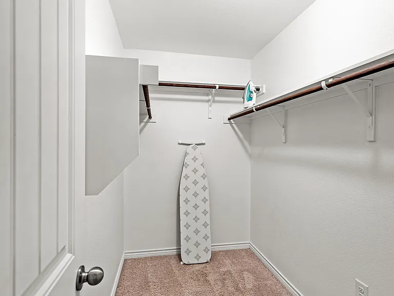 5541 Topwater Trl — Photo 57