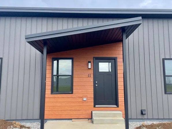 214 New Oak Dr, Somerset, KY