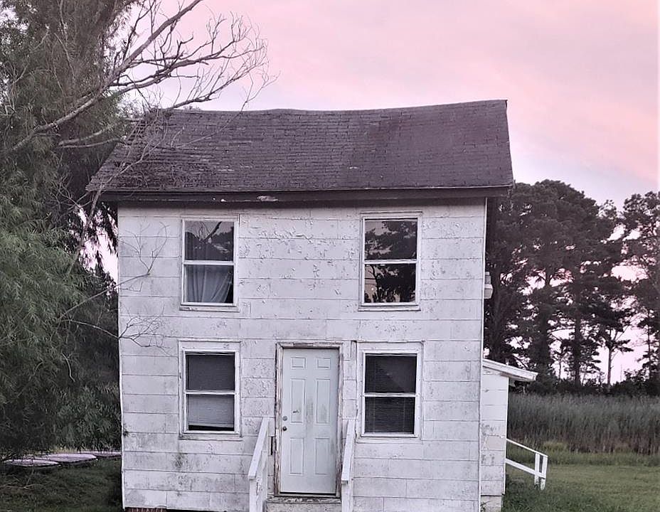 5424 Main St, Chincoteague Island, VA 23336 MLS 56389 Zillow