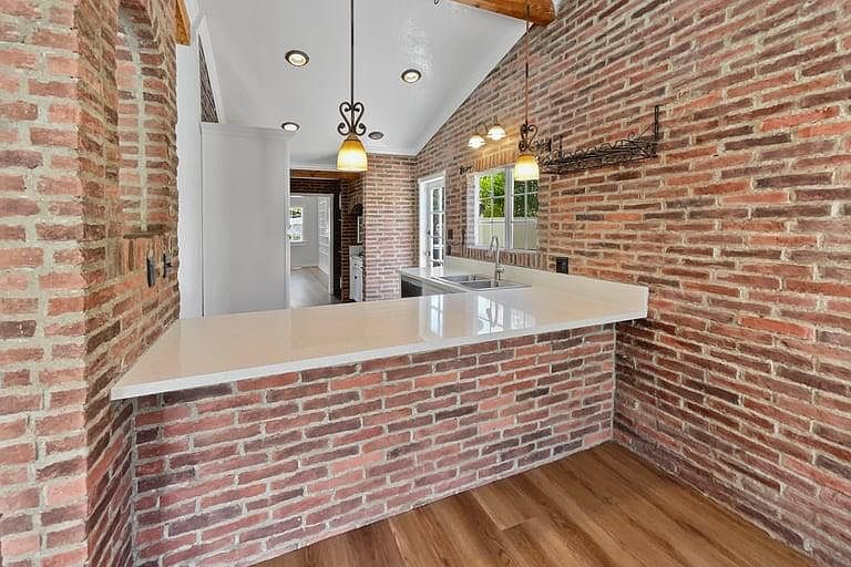 1st image of 3469 Marlesta Dr