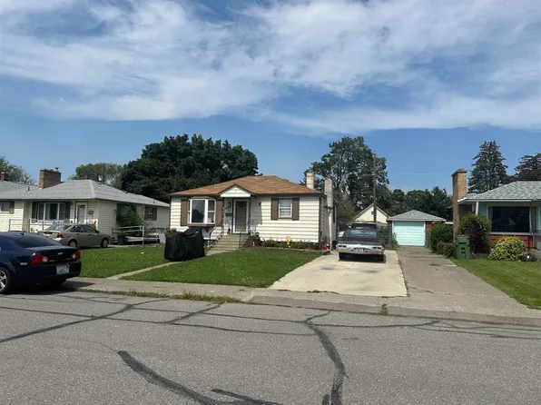 2711 E Hoffman Ave, Spokane, WA 99207