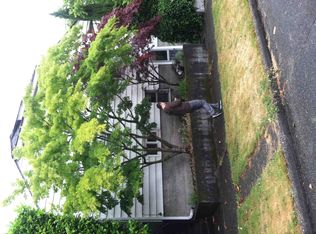 2102 NE 75th St, Seattle, WA 98115