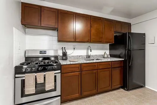 Cherry Pointe Apartments Photo 1