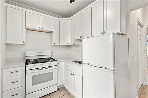 46 Everdean St #2 — Photo 6