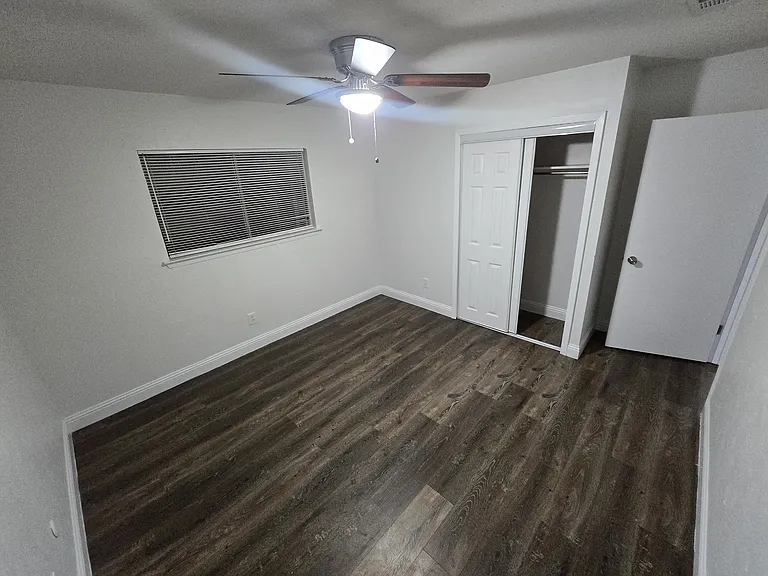 2648 Santa Barbara Dr — Photo 9