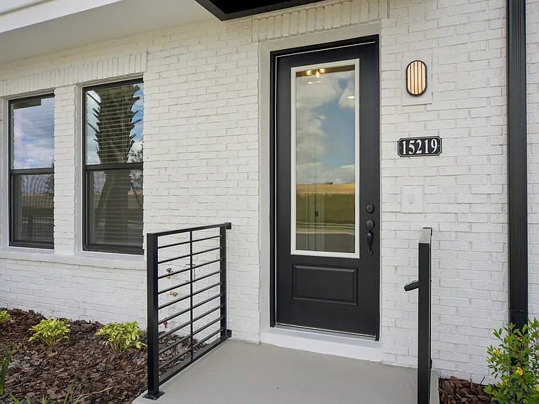 15219 Hamlin Park Dr #15219 — Photo 2