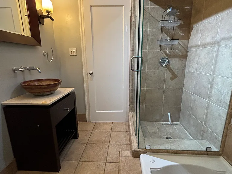 1114 Castro Way — Photo 14