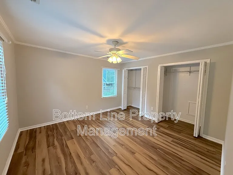 317 Treeline Dr — Photo 19