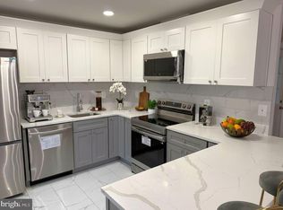 5305 Anchor Ct, Fairfax, VA 22032