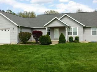 1200 Prairie Rd, Greenville, IL 62246