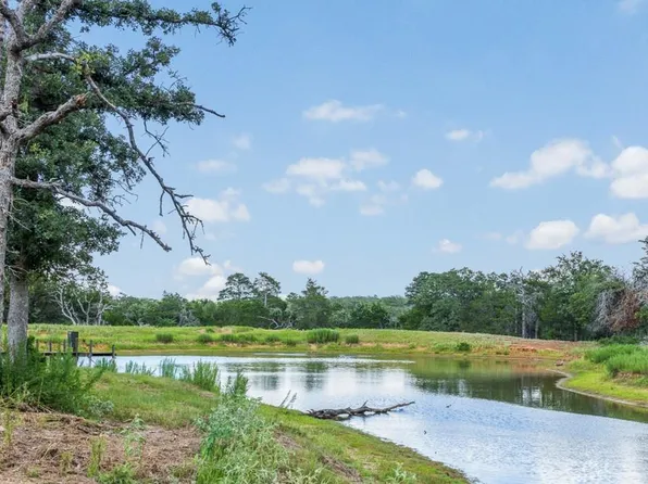 2524 Sandy Fork Rd, Harwood, TX 78632