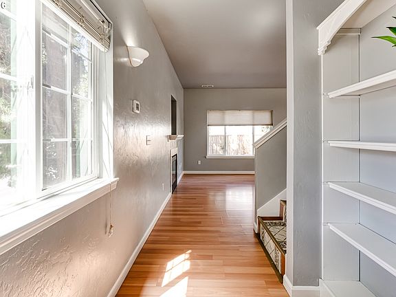 5th image of 3641 Kendra St