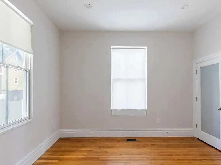 89 Cedar St #2A — Photo 14