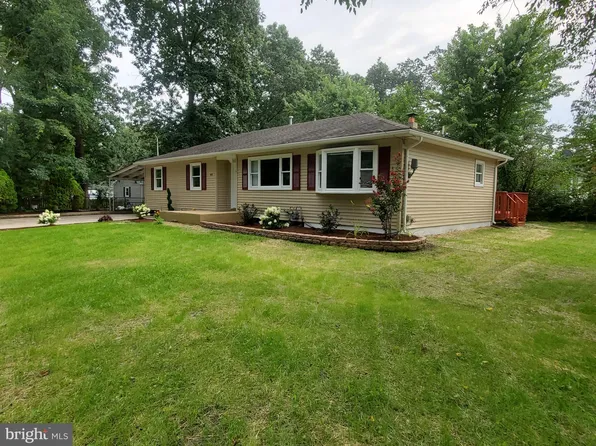 99 Lakeview Blvd, Browns Mills, NJ 08015