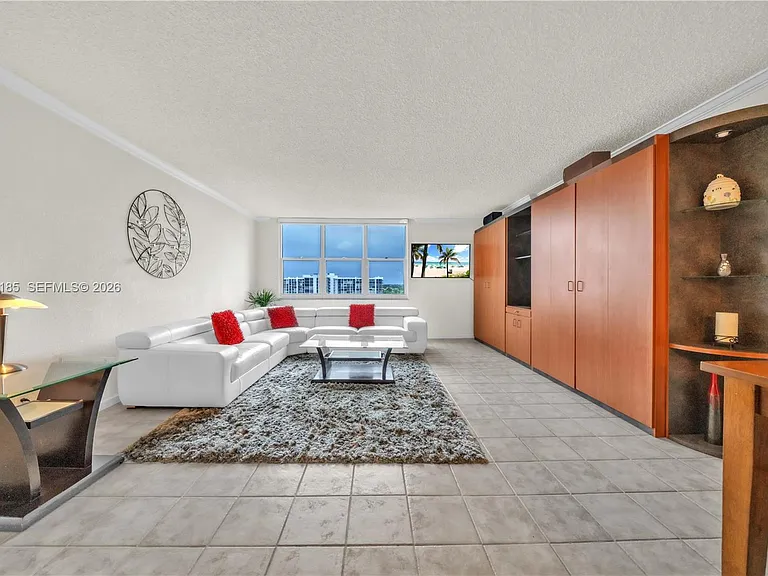 2501 S Ocean Dr #-727 — Photo 2