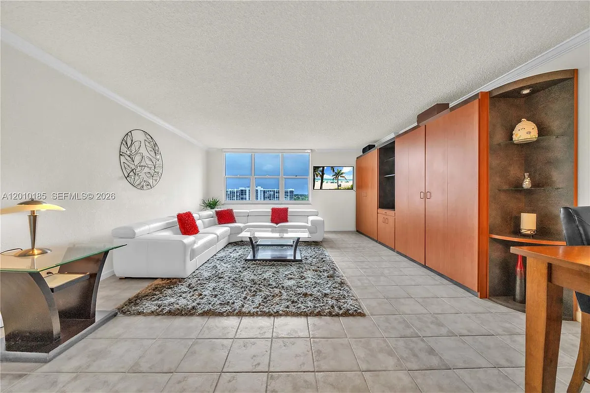 Building Photo - 2501 S Ocean Dr #-727